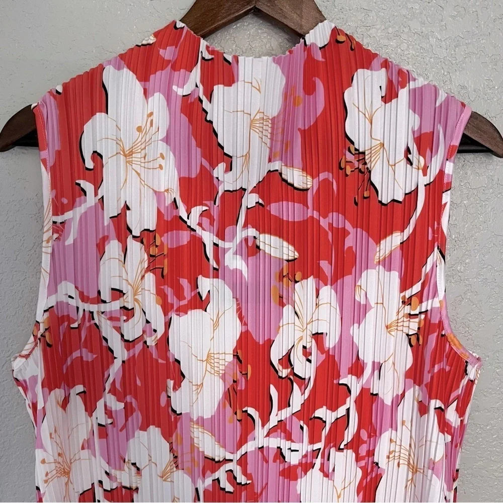 Marc New York Pleated Stretchy Short Sleeeve Blouse Firecracker Lily Size M
